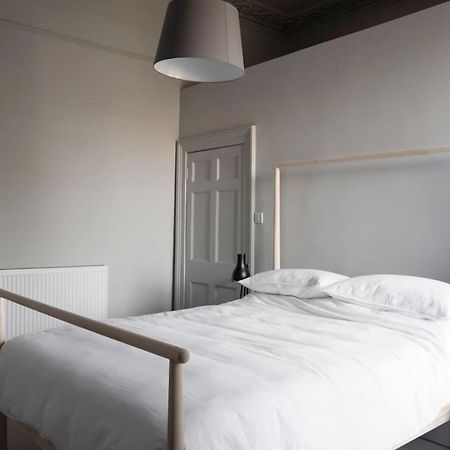 Spacious Georgian Pad - Free Parking - Walk To Bath Apartment Ngoại thất bức ảnh