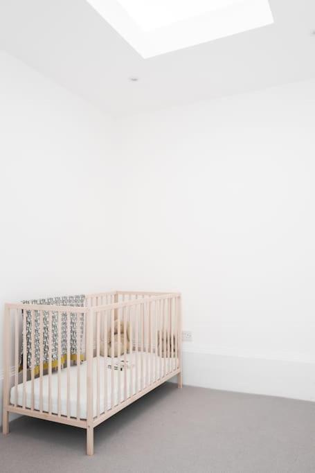 Spacious Georgian Pad - Free Parking - Walk To Bath Apartment Ngoại thất bức ảnh