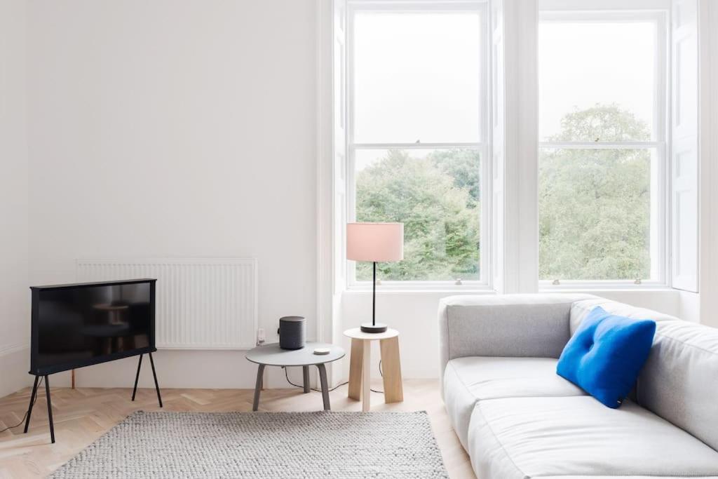 Spacious Georgian Pad - Free Parking - Walk To Bath Apartment Ngoại thất bức ảnh